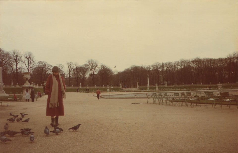 Anissa in the Jardin du Luxembourg.